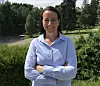 kvinne i park